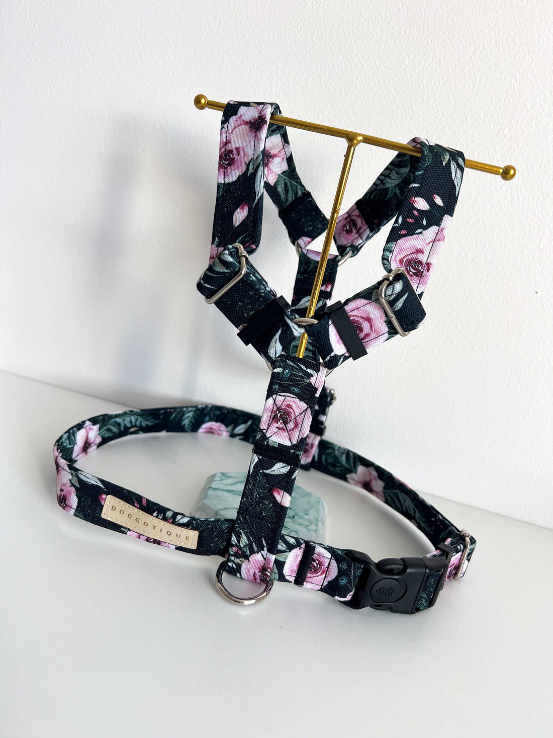 Hundegeschirr Dark Roses, Verstellbar &amp; Handmade