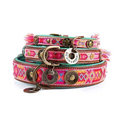 Boho Rosa Hundehalsband aus Leder – Einzigartig &amp; Handgefertigt - Pfotenlieblinge