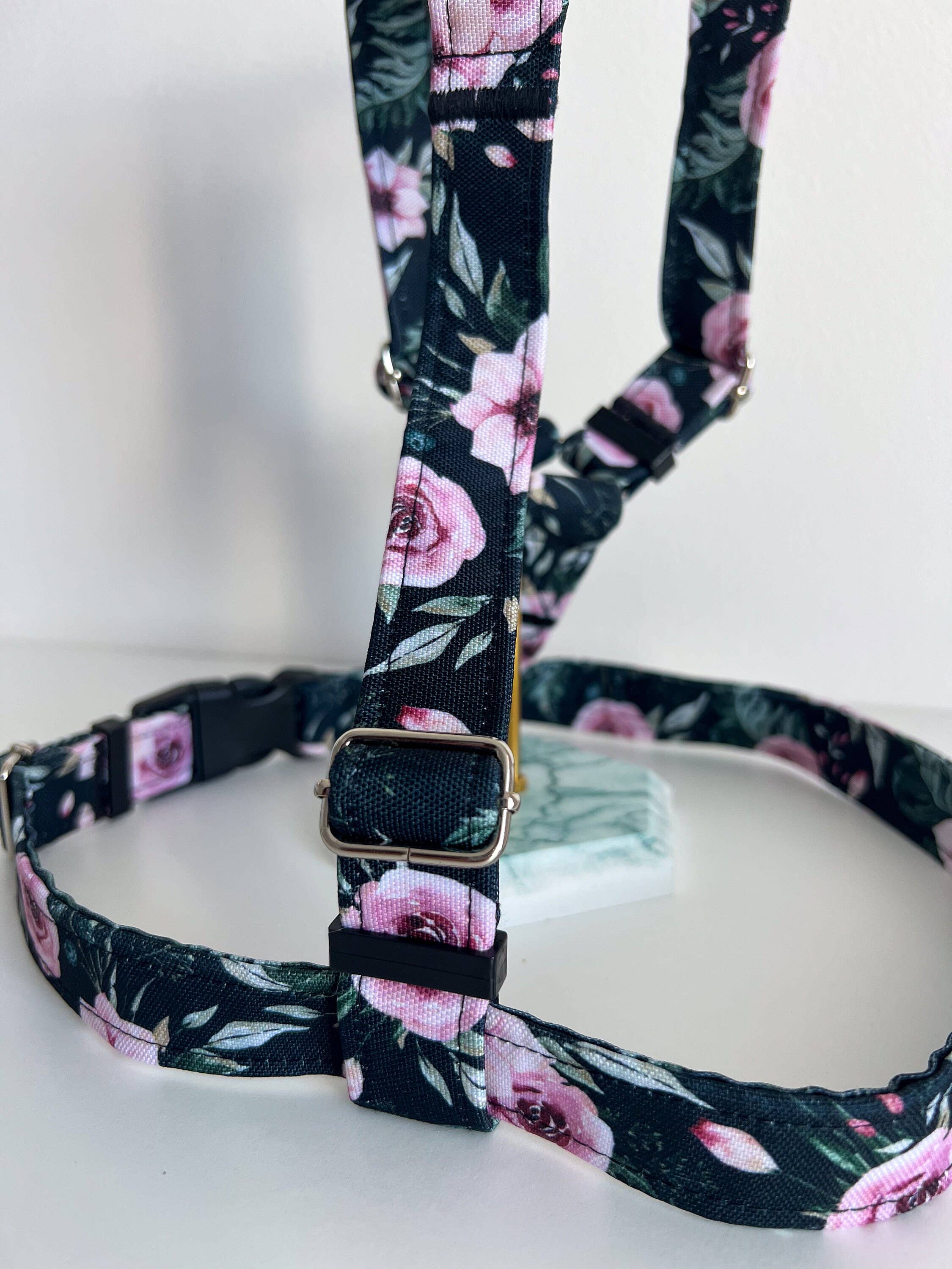 Hundegeschirr Dark Roses, Verstellbar &amp; Handmade