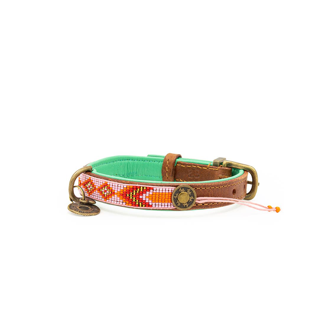 Halsband „Sweet Mae“ – handgefertigt aus Leder mit rosa Perlen - Pfotenlieblinge