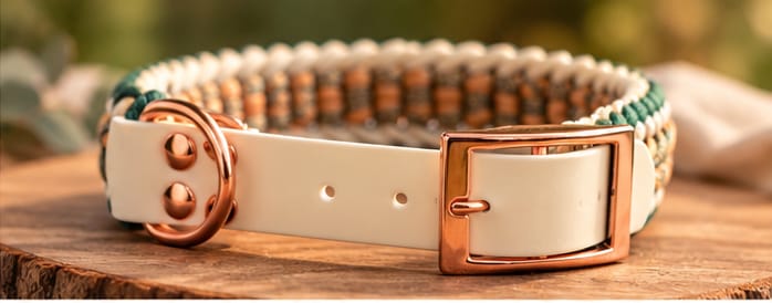 Handgemachtes Paracord-Hundehalsband "Amber Forest" - Flokido